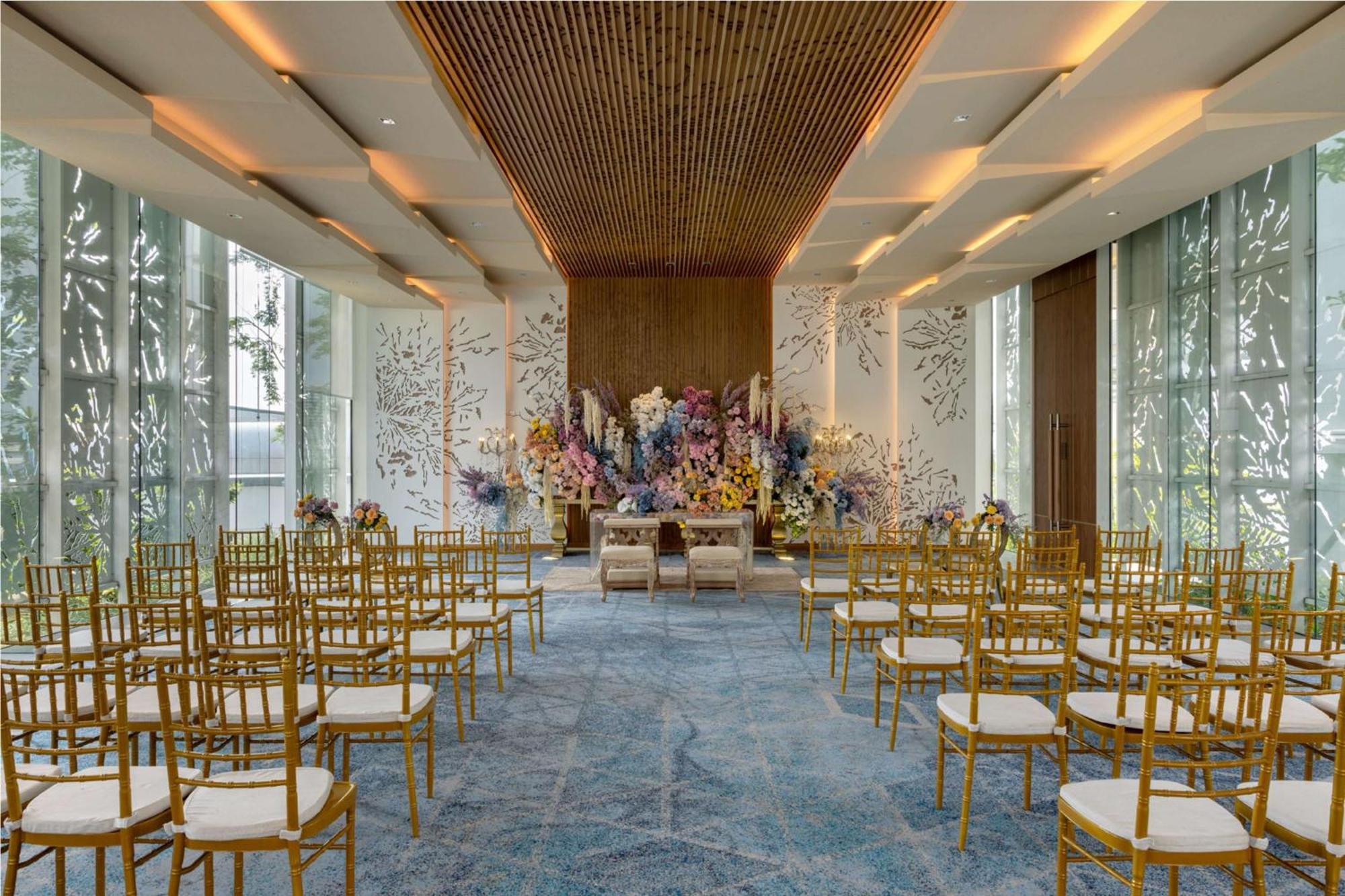 Doubletree By Hilton Jakarta Bintaro Jaya Serpong Buitenkant foto